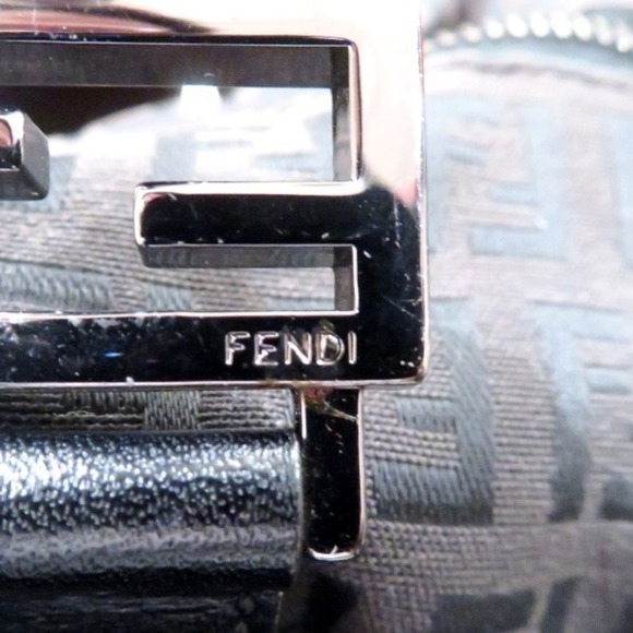 Fendi Fendi Zucchino Canvas Handbag Canvas Handbag A025015 in Great Condition - Picture 8 of 9